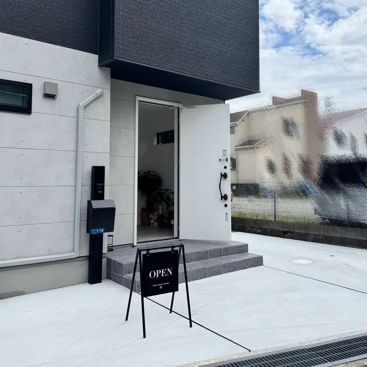 nuの内観・外観1