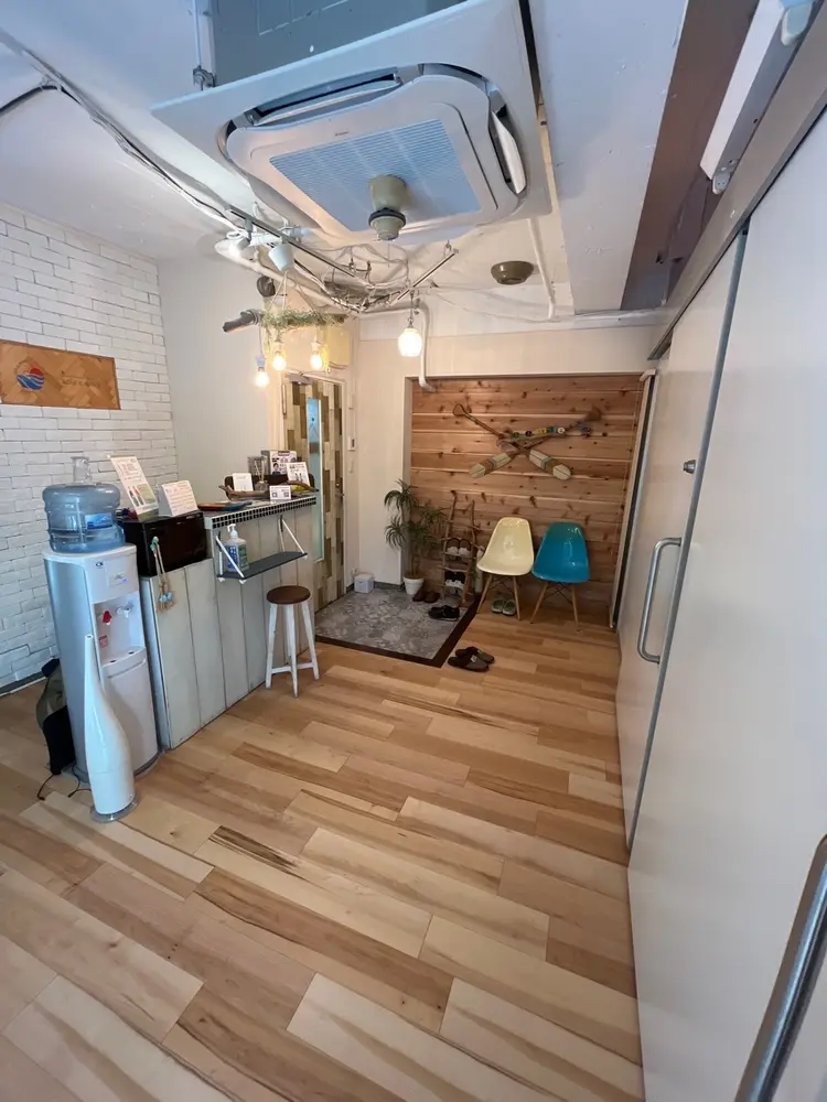 脱毛サロン ナチュリスの内観・外観2