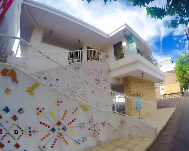 EAST HAM  NEOの内観・外観1