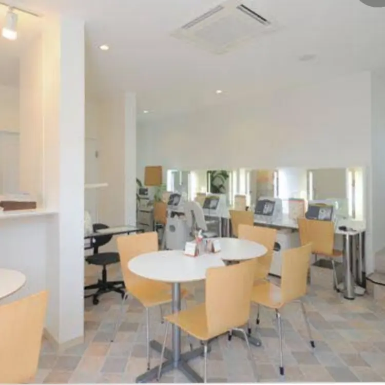 naris beauty stationDeI'm茨木の内観・外観1