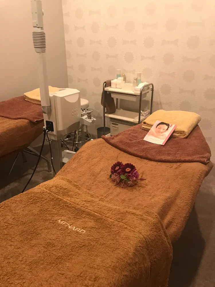 メナードフェイシャルサロン槇島の内観・外観2