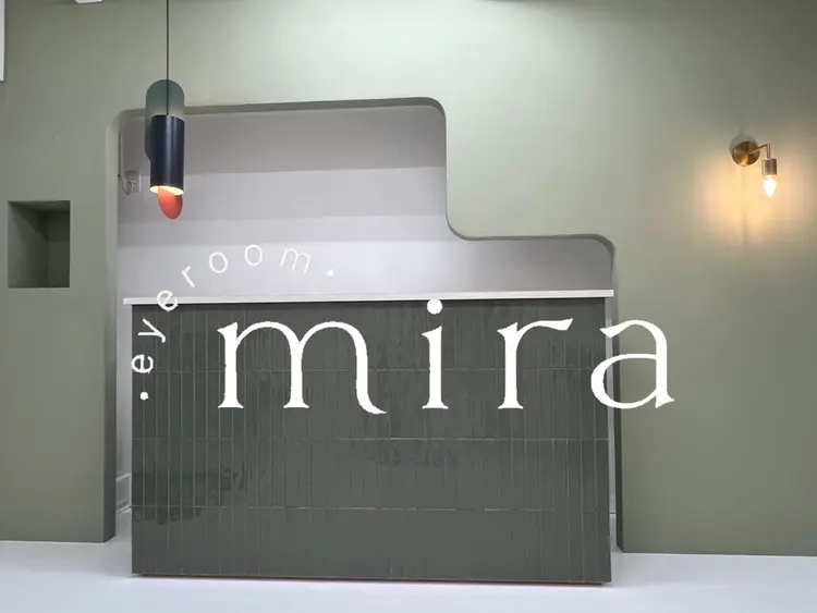 eyeroom mira 代官山店の内観・外観1