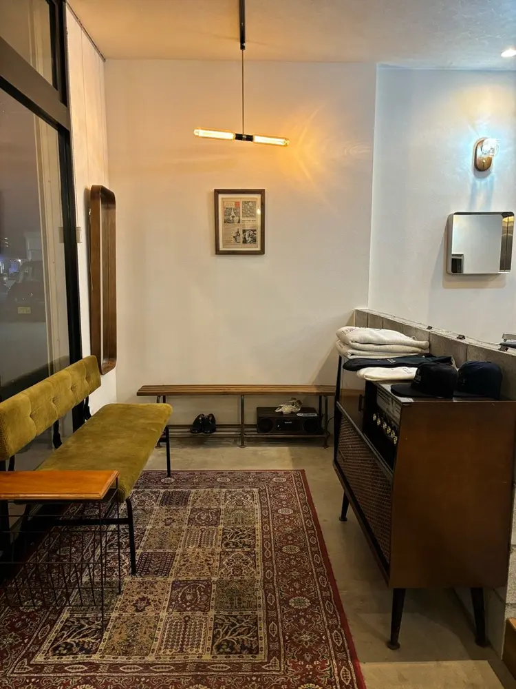 GENE CUTCLUBの内観・外観1