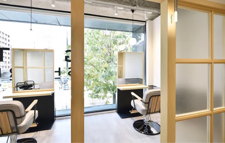 GO TODAY SHAiRE SALON札幌店の内観・外観2