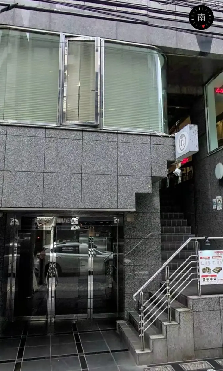 I_p4ceの内観・外観2