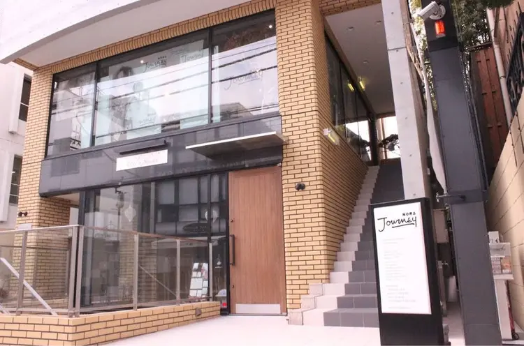 NORA Journeyの内観・外観1