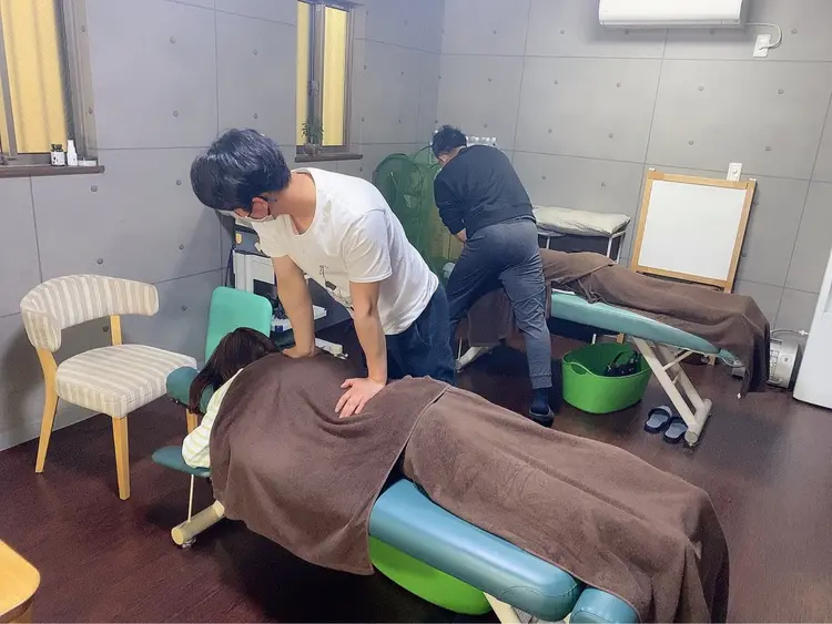 エイジカイロプラクティックオフィスの内観・外観3