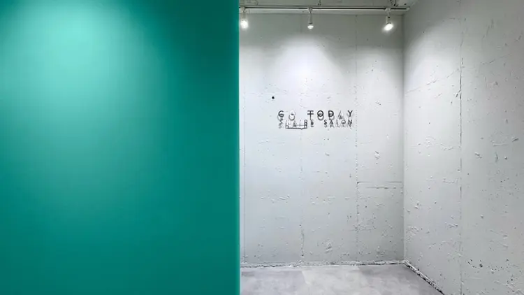 GO TODAY 新宿Gratia店の内観・外観1