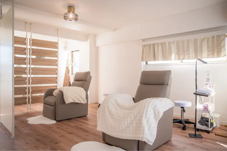 phoOsの内観・外観1