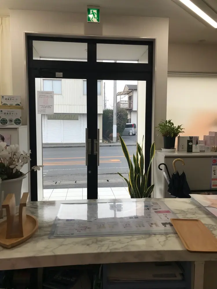 メナードフェイシャルサロンchercher(シェルシェ)の内観・外観1