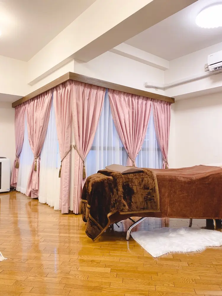 eyebrow&eyelash COCOの内観・外観2