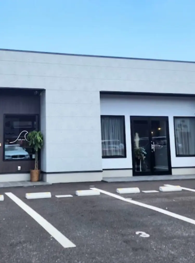 アウリイ   三佐店の内観・外観2