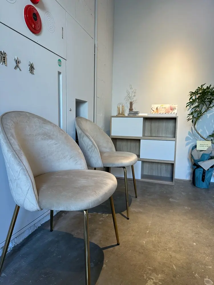 まつげパーマ・マツエク・アイブロウ専門店Anna eyelash広瀬通店の内観・外観2