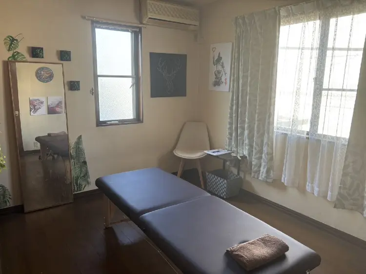 美容整体骨盤矯正姿勢猫背矯正セミナースクールゴッドハンドサロンuruの内観・外観1