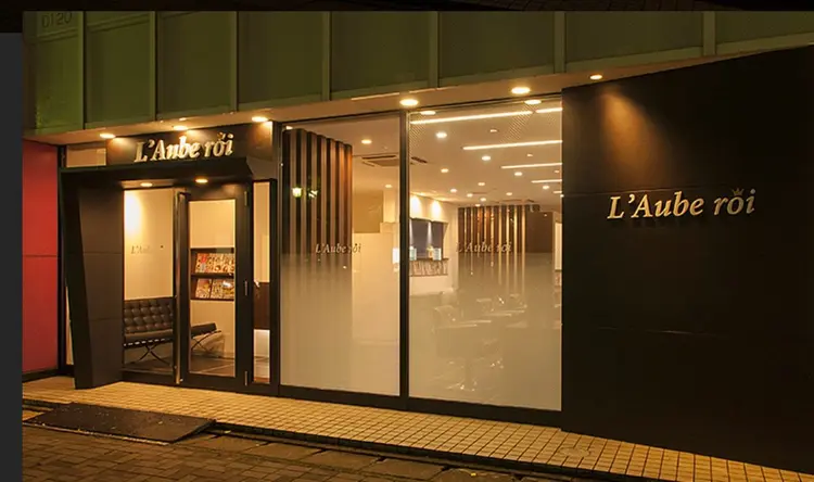 Laube roiの内観・外観1