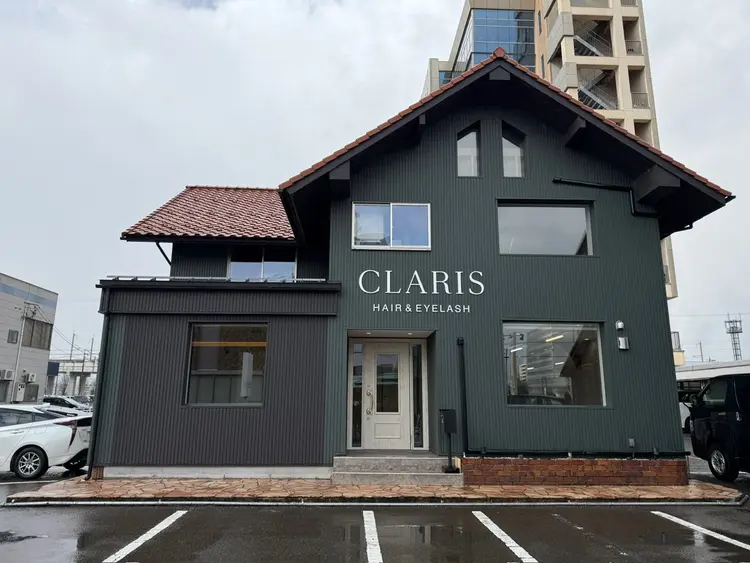 CLARISの内観・外観1