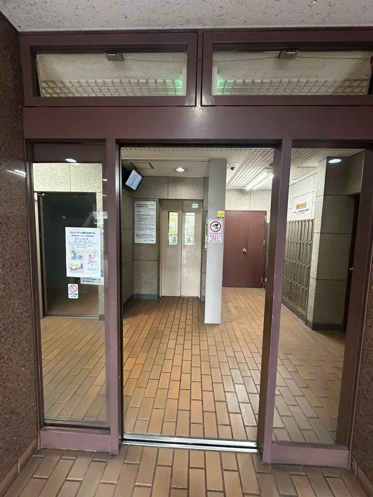 セルフホワイトニングエクシア天王寺店の内観・外観3