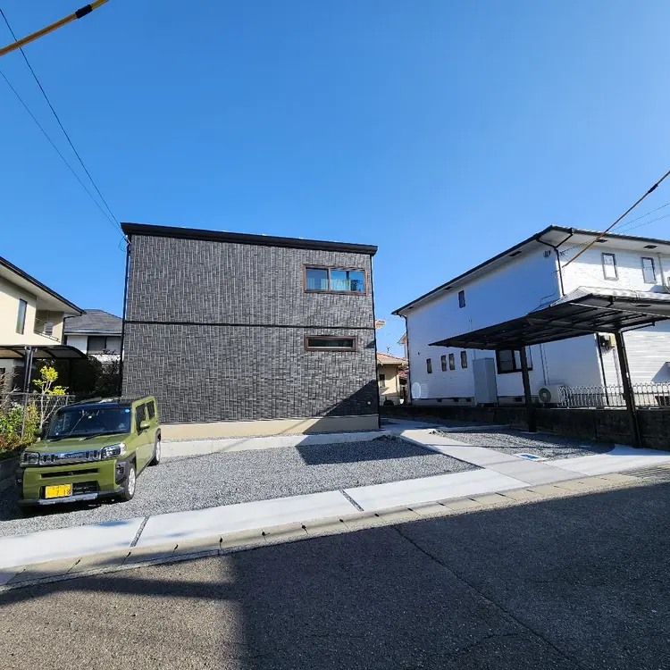 neonの内観・外観3