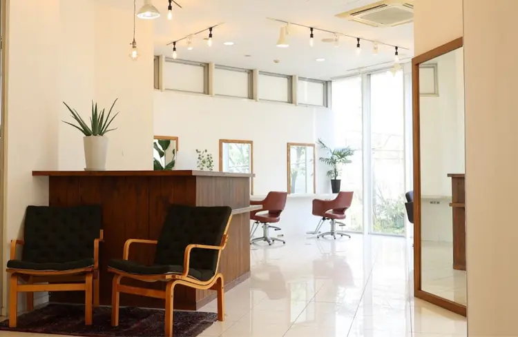 mey hairの内観・外観1