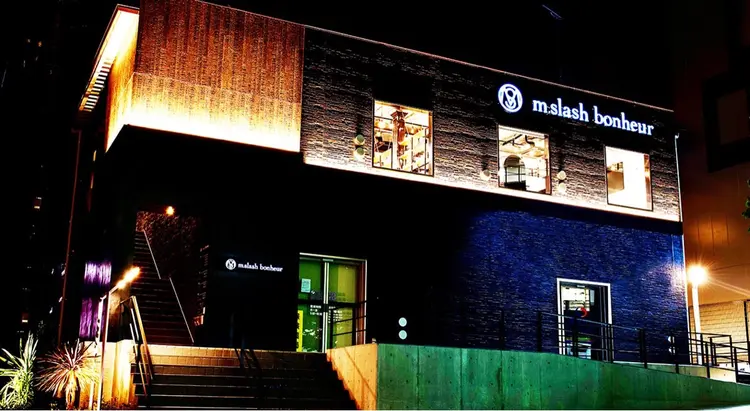 m.slash.bonheur たまプラーザの内観・外観1