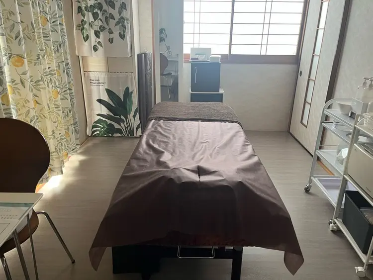 エステティックサロンLibertyの内観・外観1