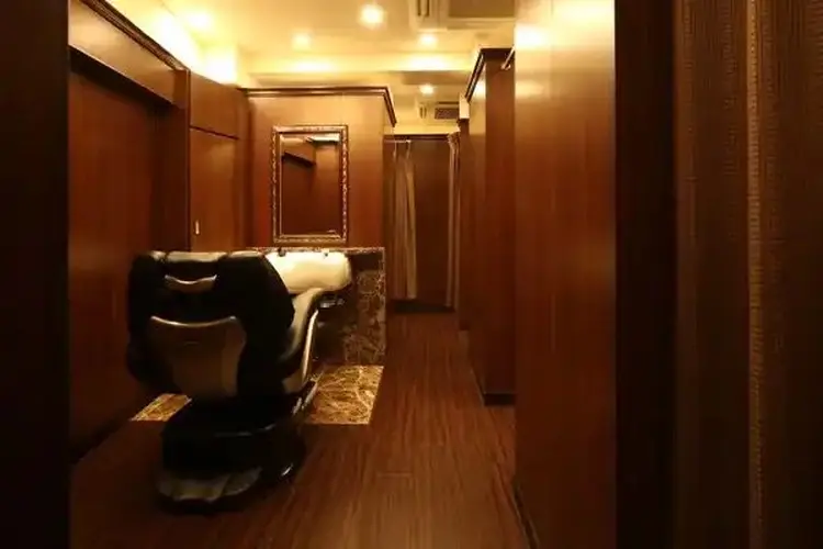 ヒロ銀座一丁目店の内観・外観1