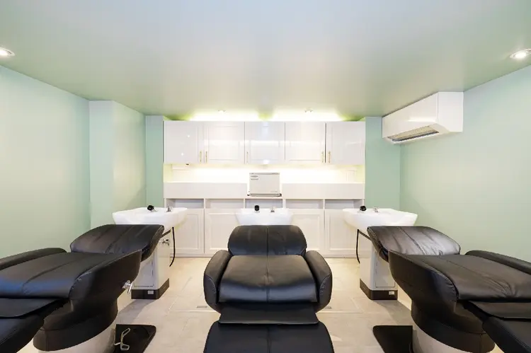 GRITTERs 泉中央店の内観・外観2