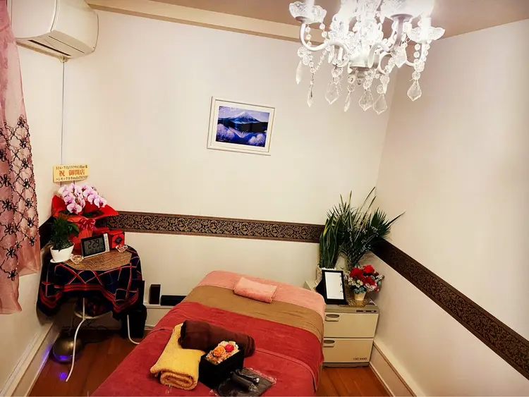 姿勢矯正 美容痩身マッサージ 健康ダイエット専門店 Confidenceの内観・外観2