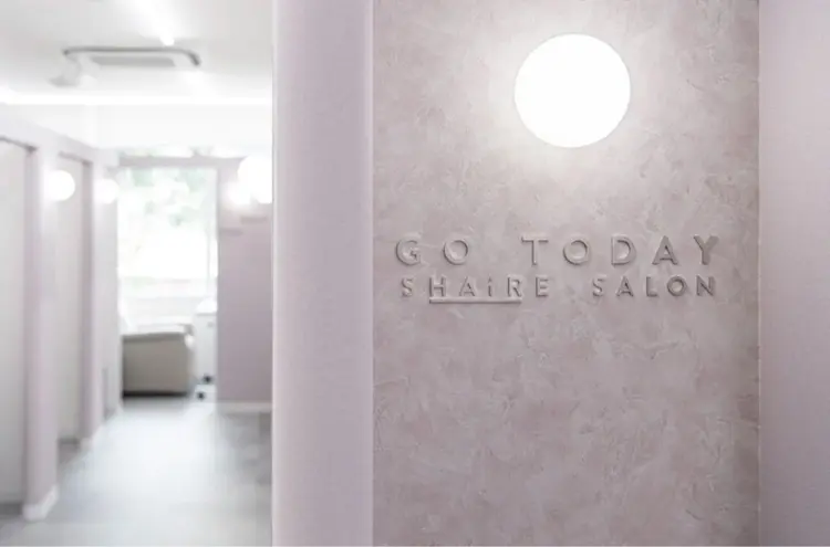 GO TODAY シェアサロン 表参道Colore店の内観・外観1