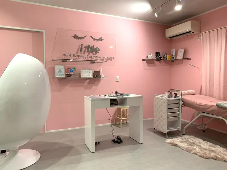 Nail&Eyelash i:Neの内観・外観2