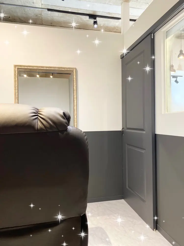 Bios eyelashの内観・外観1