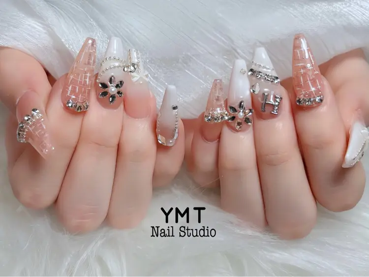 YMT NailStudioの内観・外観2