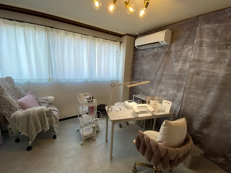 nail salon & U 【ネイルサロン アンドユー】の内観・外観3