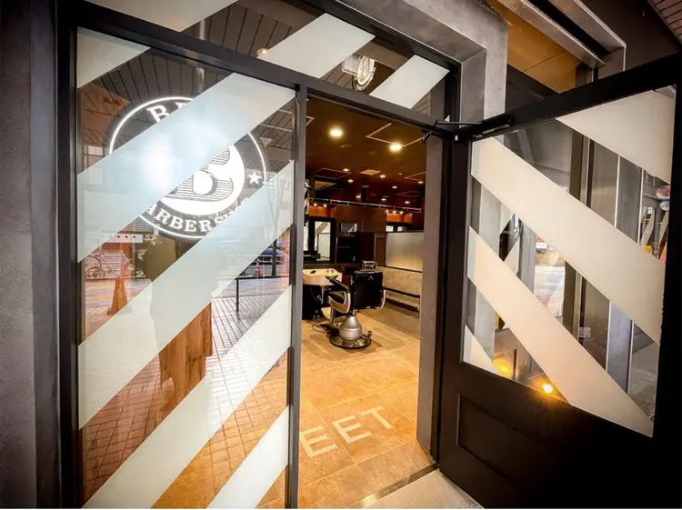 BEET BARBERSHOPの内観・外観2