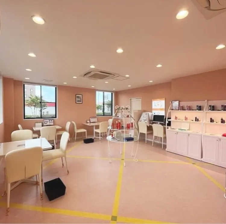 ESTHETIC SALON BLOOMの内観・外観2