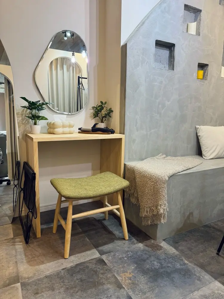 satoril nail room 京橋店の内観・外観2