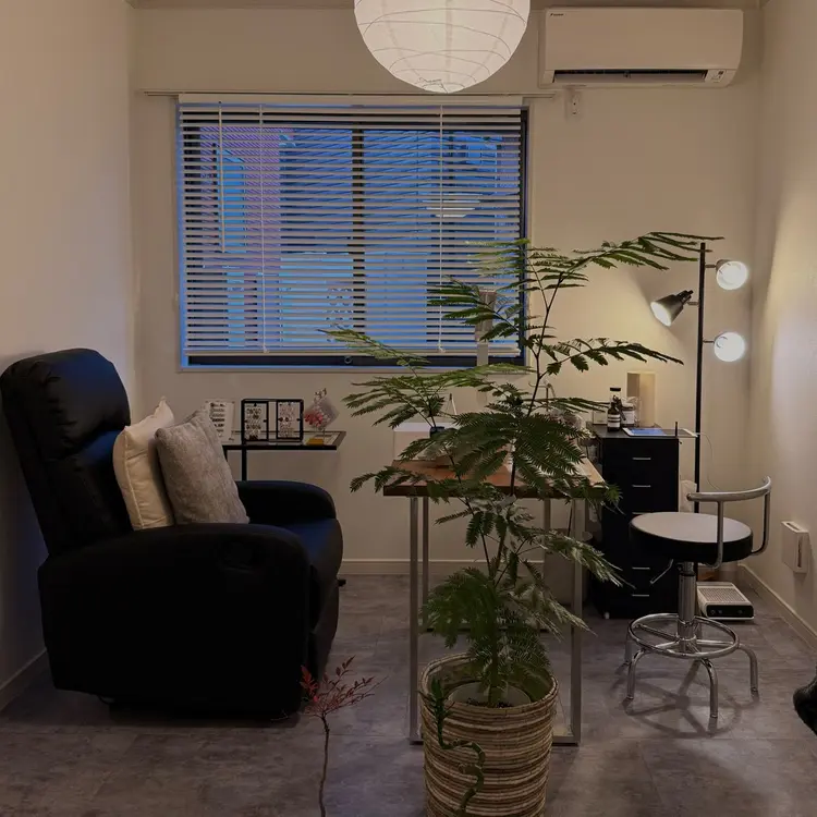 Bliss  nail  roomの内観・外観1