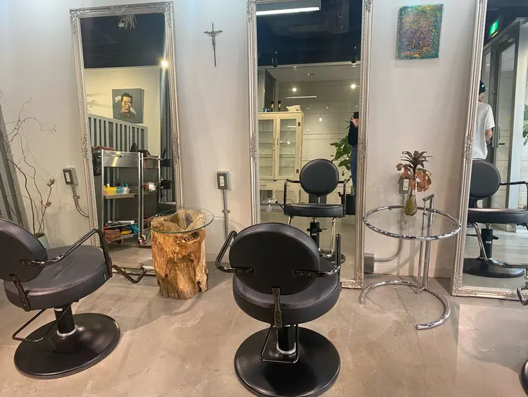 GIVET (ジヴェ)の内観・外観1