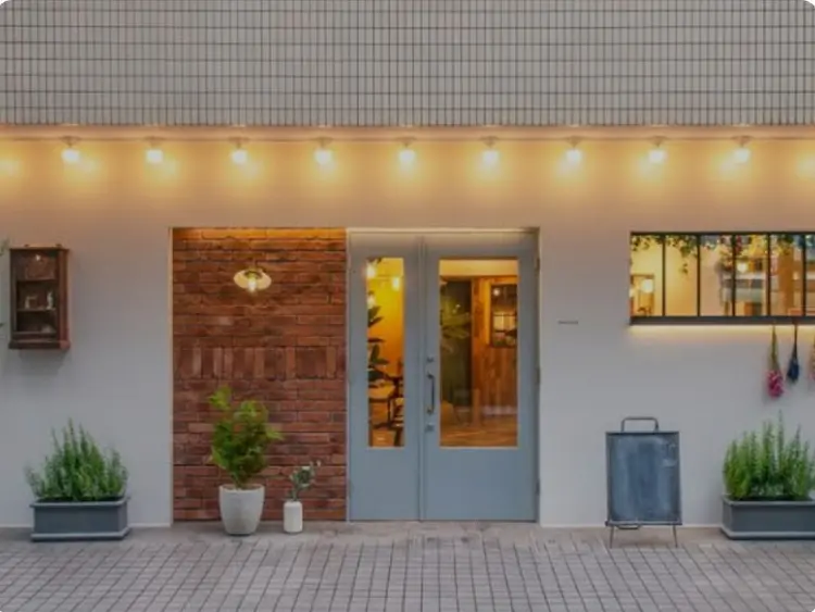 moon武蔵小杉店の内観・外観1