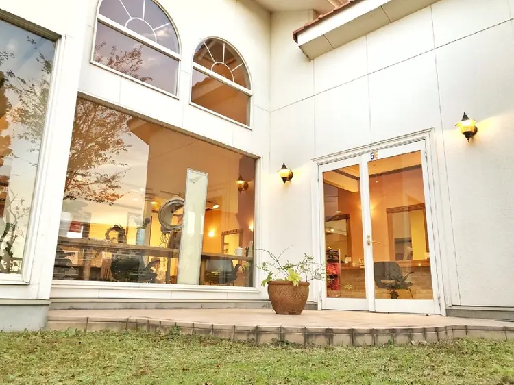 b theory砥部店の内観・外観2