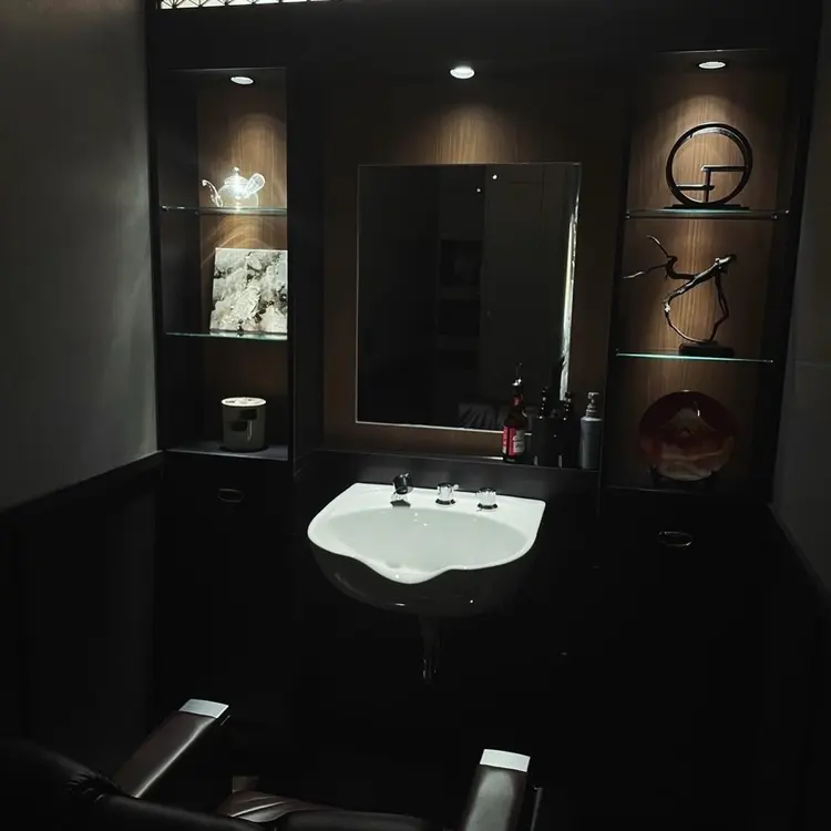 ヒロ銀座名古屋西口店の内観・外観2