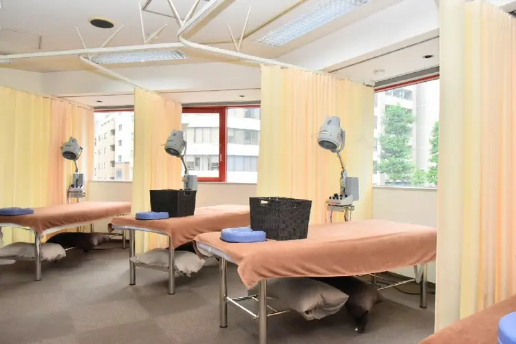 銀座そうぜん鍼灸院の内観・外観1