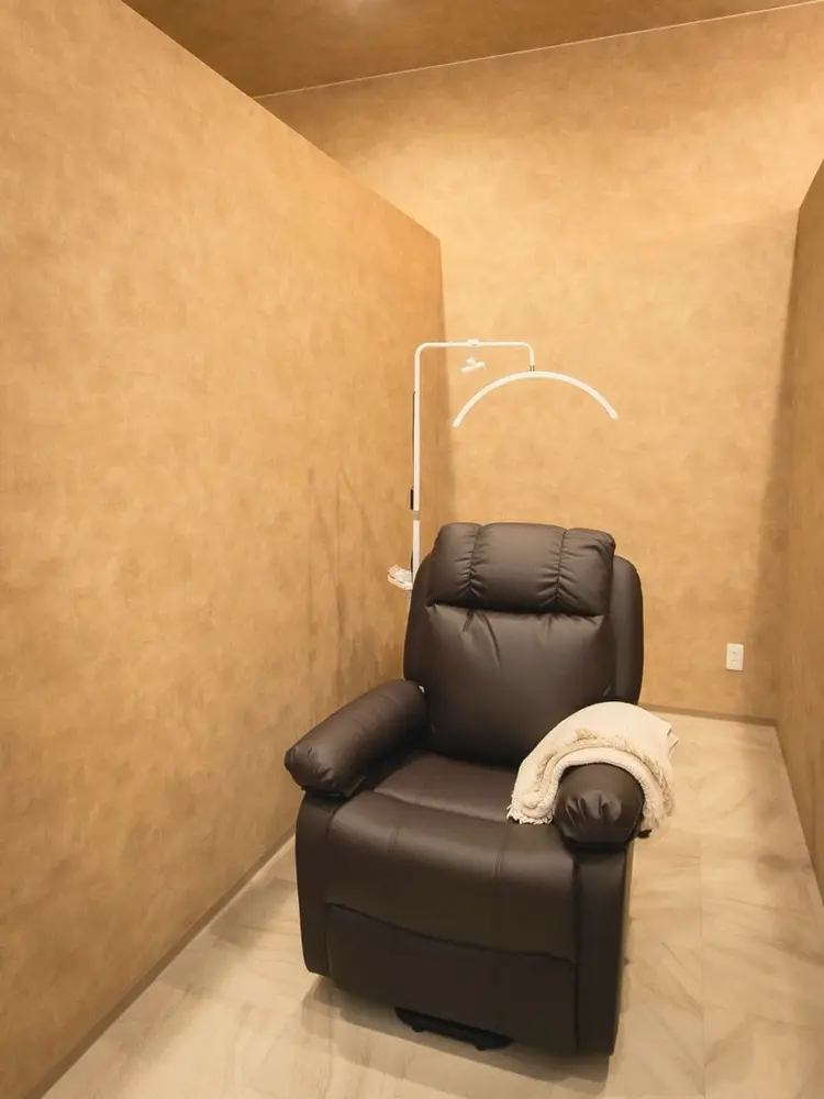 atelier7 .西尾店の内観・外観1