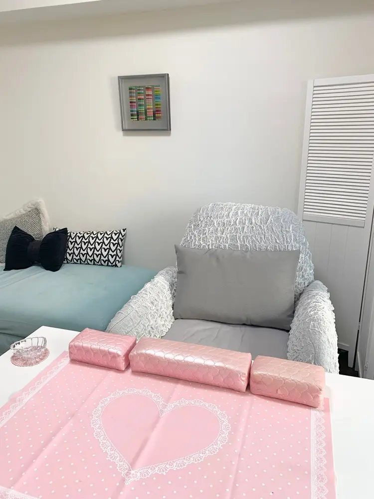 R.salonの内観・外観1