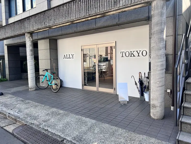 ally hairsalonの内観・外観1