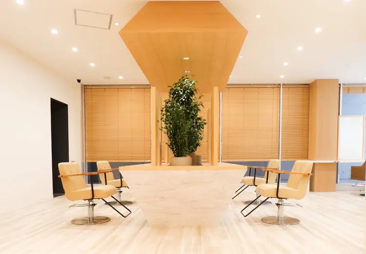 BONECCAの内観・外観1