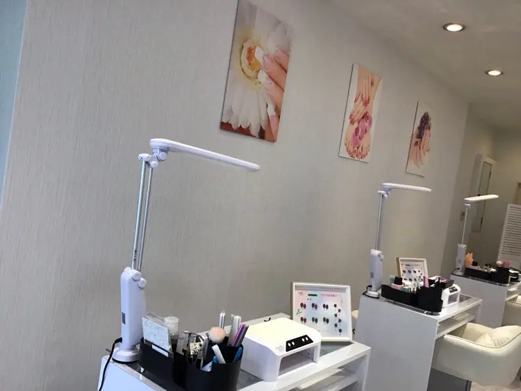 Aina nail salonの内観・外観1