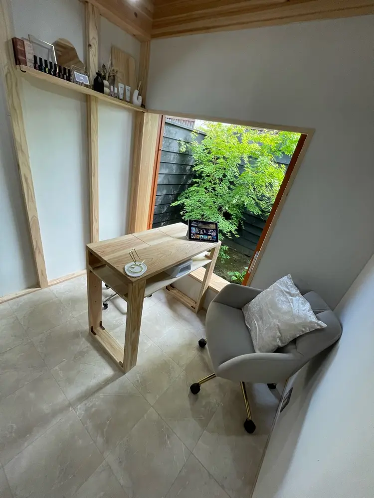 NuRの内観・外観1