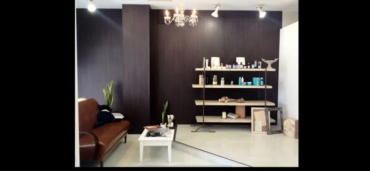 aluxの内観・外観1