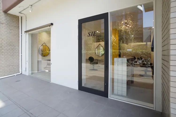 SIEの内観・外観2